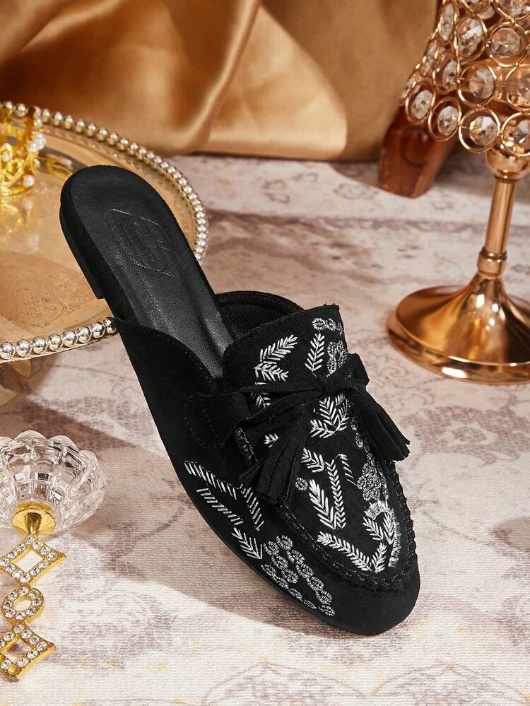 CUCCOO TILAWA Women's Round Toe Flat Black Suede Embroidered Tassel Bow Slip-On Mules, Comfortable Commuting Fashion Retro Shoes Valentine's Day
