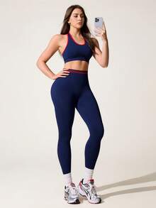 Core Rhythm Bộ đồ thể thao không đường may màu xanh hải quân dành cho nữ, gồm áo tank top ngắn cổ yếm và quần legging. - Màu xanh hải quân - Xem 2