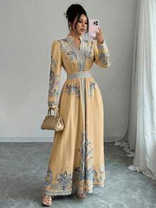 Rafferiza 复古印花V领灯笼袖荷叶边下摆连衣裙，适合度假和宫廷风格女性 - 卡其色 - 查看 4