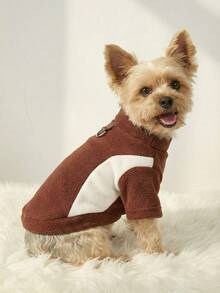 PETSIN 1 pieza Ropa para mascotas con forro térmico grueso, resistente al viento, transpirable, antiestática, antipilling, elástica, fácil de usar y limpiar, diseño clásico de unicolor, capa base de sudadera para perros y gatos, adecuada para reuniones familiares navideñas, paseos diarios, descanso en interiores en otoño e invierno, accesorios esenciales para mascotas, ropa exterior acogedora para mascotas, ropa para mascotas pequeñas y medianas - Marrón - Ver 4