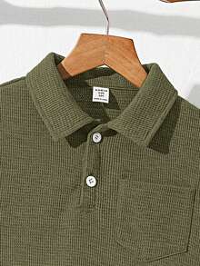 SHEIN 2pcs Tween Boy Casual Loose Solid Color Polo Collar Short Sleeve T-Shirt And Shorts Set, Suitable For Commuting, School, Daily Casual Wear, Sports, Spring/Summer - Army Green - View 3