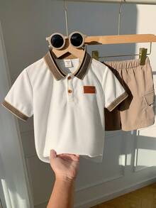 SHEIN 两件套儿童男童休闲可爱百搭皮质贴片Polo衫和卡其色针织短裤套装，适合学校、花园、海滩、生日、春季、夏季、秋季和冬季穿着。 - 彩色 - 查看 5