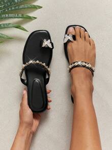 SHUZIA Women Comfortable Metal Chain Decor Toe Ring Flat Sandals - Black - View 2