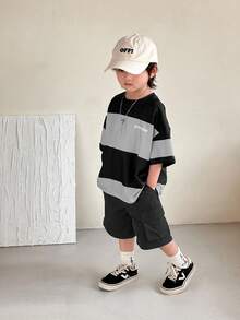SHEIN 2pcs Young Boys' Fashion Casual Comfortable Summer Set,Patchwork Contrast Color Round Neck T-Shirt And Loose Cargo Shorts,Suitable For Daily Sports - Grey - View 3