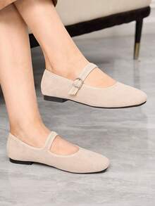 Sleekvia Women's Buckle Design Casual Versatile Flat Shoes Valentine's Day - Apricot - View 3