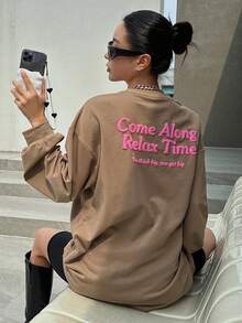 DAZY Women T-Shirts Huruf Slogan Casual - Coklat - View 6