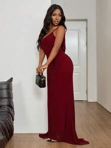 SHEIN PETITE CURVE 大码优雅性感露背吊带连衣裙 - 酒紅色 - 查看 6