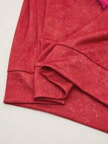 MTV | SHEIN 男士休闲街头印花宽松落肩连帽衫，适合日常通勤，春秋季穿着 - 玫紅色 - 查看 8