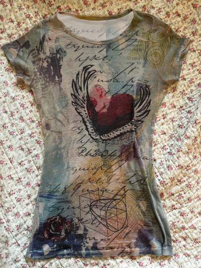 Glimmora Women's Digital Print Fitted Short Sleeve T-Shirt