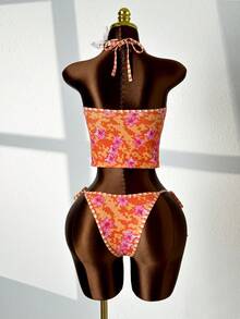Swim Mod Bộ bikini hai mảnh xuyên biên giới châu Âu và Mỹ mới về mùa hè, áo crop top viền tương phản và quần tam giác có dây rút tương phản, áo hai dây nâng đỡ, bộ đồ bơi bikini cho bé gái, ngọt ngào cho spa, bãi biển, kỳ nghỉ, bikini màu hồng và cam, bộ bikini phong cách Boho, bộ bikini đi nghỉ mát, bikini họa tiết hoa, tankini Y2K, đồ bơi kiểu phương Tây, bộ bikini màu cam, đồ bơi một mảnh màu cam, bikini họa tiết hoa màu cam, áo bikini buộc cổ. - Nhiều màu - Xem 4