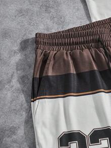 Manfinity ZONE917 Set bărbătesc cu tricou și pantaloni scurți cu decolteu în V, la modă pentru ținute de vară, format din 2 piese - Multicolor - Vizualizare 4