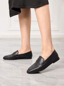 Sleekvia 女士百搭时尚平底鞋，适合日常穿着 - 黑色 - 查看 5