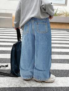 SHEIN 男童复古蓝色宽松牛仔裤 - 中等水洗藍 - 查看 2