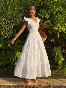 DAZY French Intricate Lace Embroidery V-Neck A-Line Dress With Flared Skirt - White - View 5