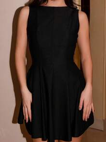 Bris Aura 无袖纯黑色简约性感圆领修身 A 字裙、黑色连衣裙、约会晚礼服、伴娘迷你裙、优雅小黑裙、春夏 - 黑色 - 查看 5