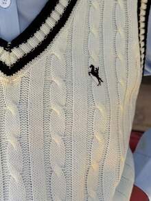 MainGRL Sleeveless Furry Knit Vest Top For Women, White,Autume / Winter,Preppy Outfits,New Year Top,Collage,Sweaters For Women - Black and White - View 4