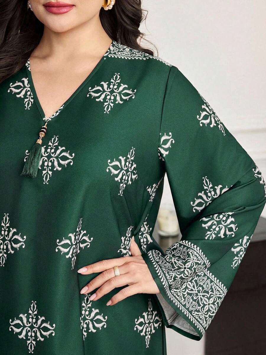 Al Najma Plus Size Women Elegant Modest Floral Print V-Neck Flare Sleeve Loose Arabic Style Maxi Dress - Dark Green - View 1