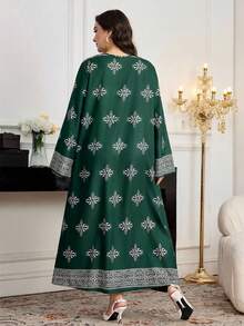 Al Najma Plus Size Women Elegant Modest Floral Print V-Neck Flare Sleeve Loose Arabic Style Maxi Dress - Dark Green - View 2