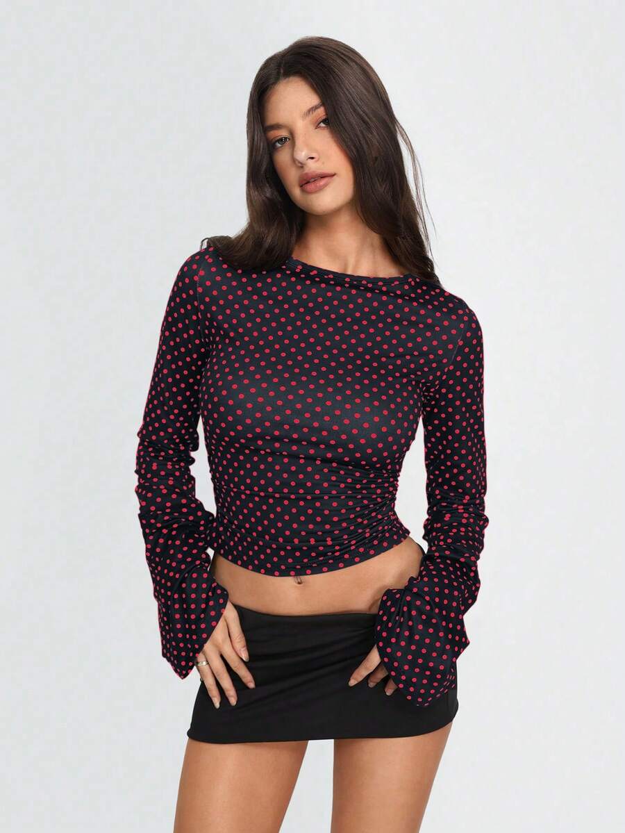 SHEIN Unity 女士时尚波点印花荷叶边喇叭袖短款T恤 - 黑色 - 查看 1