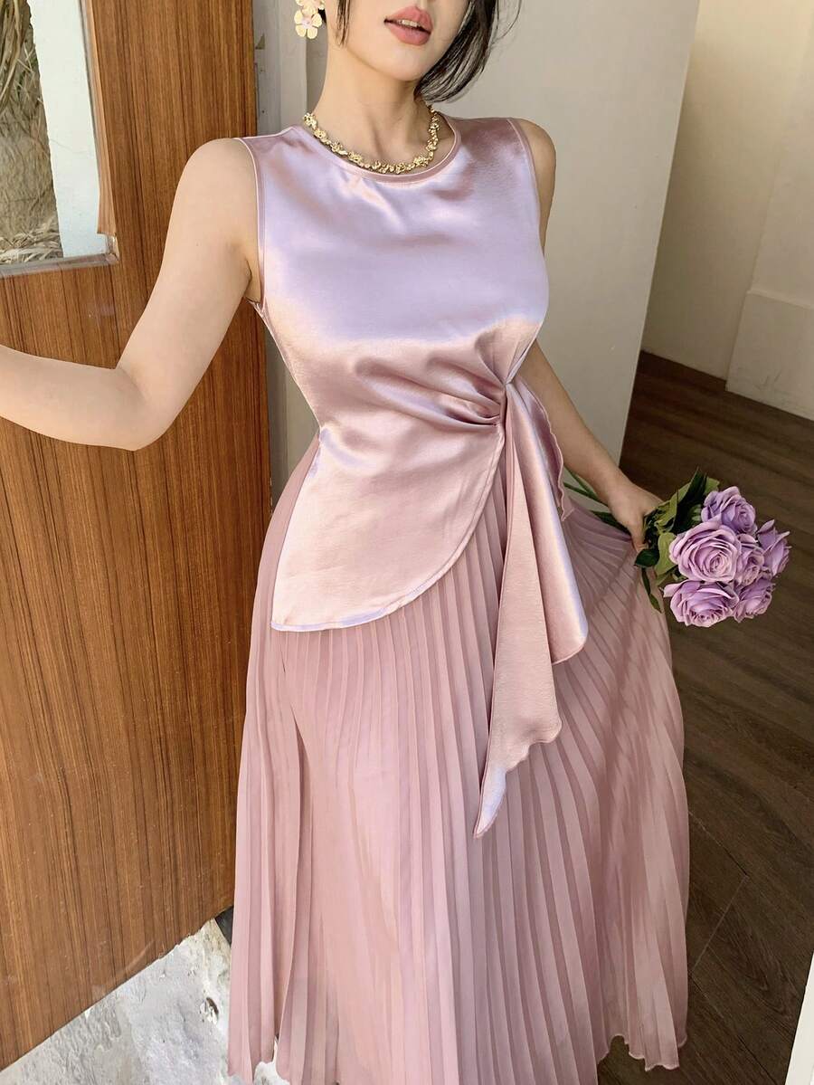 DAZY 及膝圆领褶裥连衣裙，适合婚礼宾客和派对穿着 - 粉色 - 查看 1