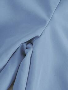 Elladie kids 浅蓝色少女可爱修身圆领短袖蕾丝蝴蝶结T恤搭配长款蝴蝶结运动裤两件套。蕾丝蝴蝶结上衣，蝴蝶结服装，蓝色蝴蝶结套装，浅蓝色套装，女孩蓝白套装，蝴蝶结服装，蝴蝶结裤子，少女可爱浅蓝色圆领短袖蕾丝蝴蝶结上衣搭配长款蝴蝶结运动裤套装。优雅派对礼服。夏季服装。 - 淺藍色 - 查看 7