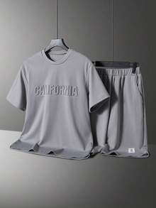 Vacaura 2pcs Casual Outfit For Teenage Boys, Fashionable And Stylish With 3D Graphic Print, Round Neck T-Shirt With Arched Side Design, Shorts With Simple Woven Label And Arched Hem, Suitable For Summer And Autumn - Grey - View 3