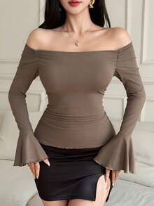 DAZY Elegant Off-Shoulder Fitted T-Shirt For Women, Suitable For Party, Valentine's Day, Y2K Style, Spring/Summer - Brown - View 3