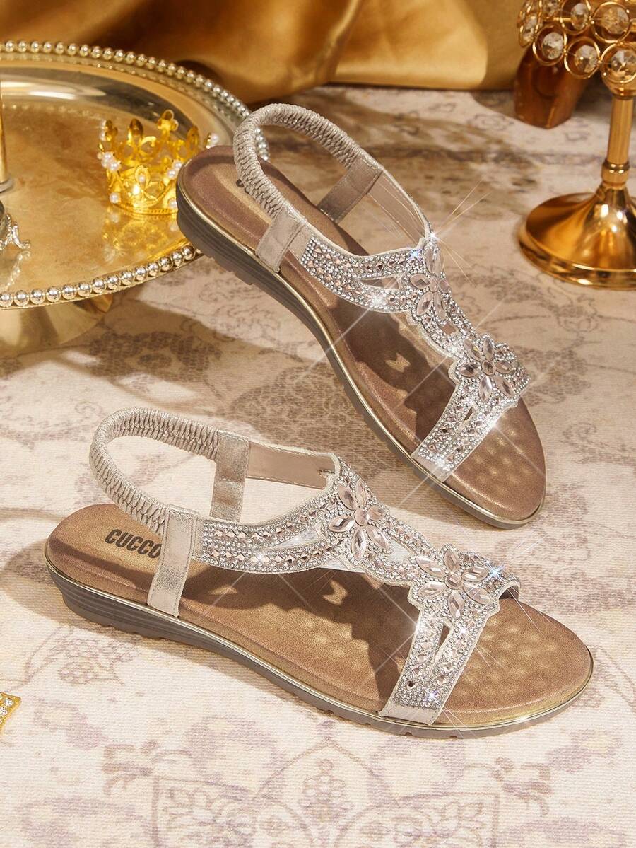 CUCCOO TILAWA Sandalias planas para mujer, zapatos de estilo bohemio, suela de PU minimalista con rhinestones y calados, cómodos, versátiles, ligeros y duraderos - Oro rosa - Ver 1