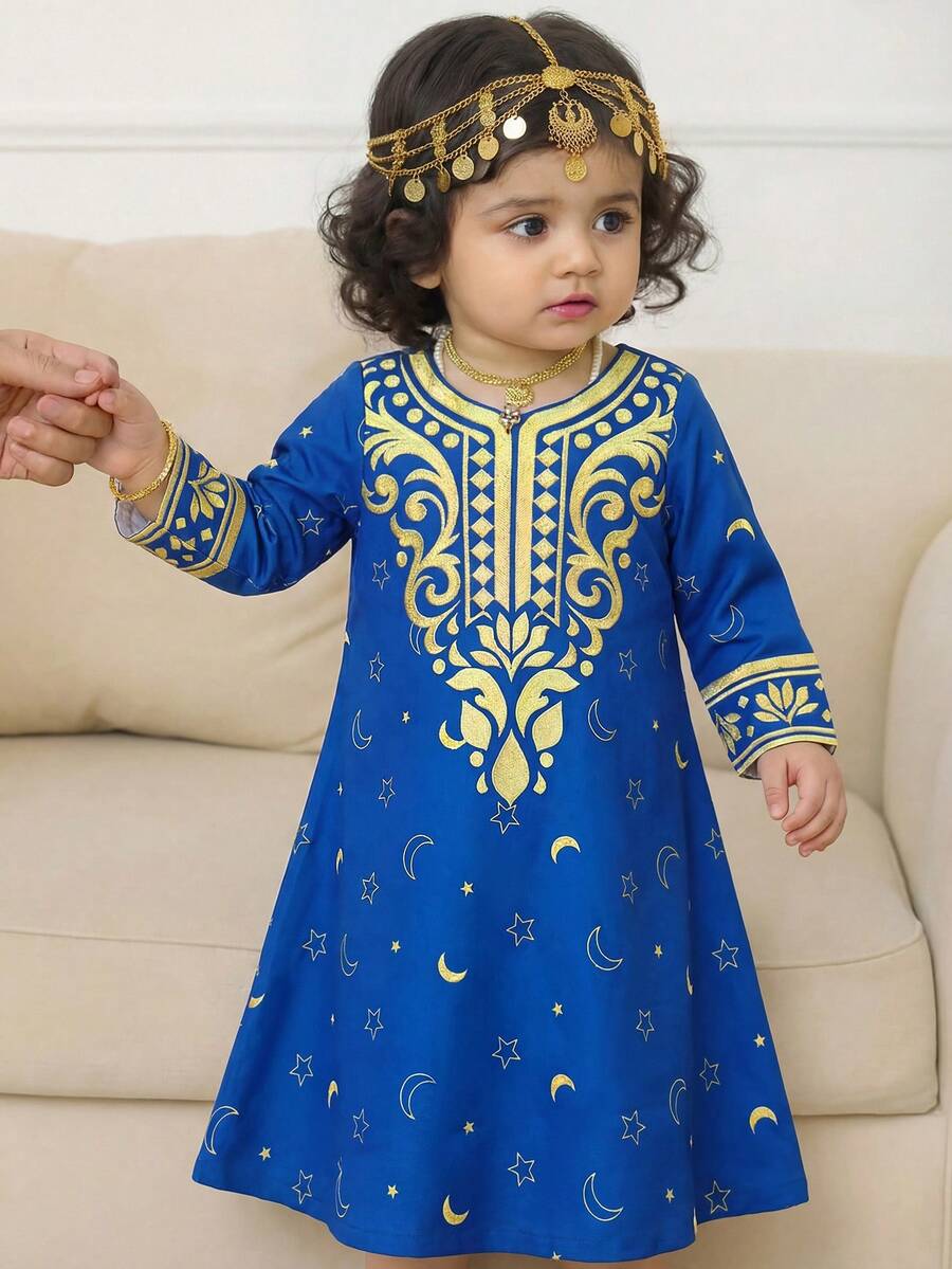 SHEIN 1件装可爱女宝宝连衣裙，款式多样，饰有可爱的碎花图案，长袖设计，舒适休闲，时尚百搭，适合日常穿着，也适合生日派对、晚宴、演出、婚礼、洗礼、开幕式等秋冬季活动，室内外皆宜，也适合日常穿着、运动、玩耍、聚会、拍照、度假、节日等场合，尤其适合春、秋、冬季穿着。 - 彩色 - 查看 1