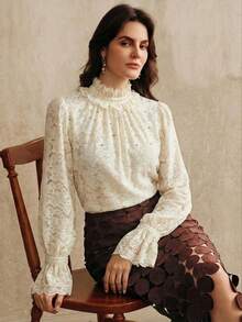 Anewsta 优雅蕾丝花朵串珠荷叶边高领喇叭袖女式衬衫 - 杏色 - 查看 1