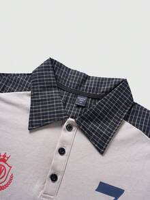 ROMWE MEN Prep Áo polo nam tay ngắn kẻ caro ghép mảnh in chữ và số, kiểu dáng thường ngày, đa năng, phù hợp đi làm. - Màu be - Xem 6