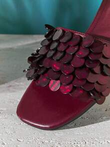 SHUZIA Women's Casual Comfortable Waverly Shell Flat Sandals - Red Violet - View 6