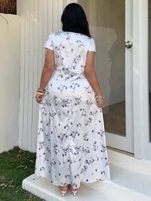 Sunnyshic Đầm midi satin họa tiết hoa nhí thời trang, thắt eo. - trắng - Xem 3