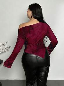 Firerie Elegant romantisk vinröd tie-dye topp med off-shoulder-mönster och långärmad - Old Money-stil, höst-/vintermode för kvinnor, perfekt för dejter, alla hjärtans dag, klubbkvällar, bröllop och cocktailpartyn. En stilig - Multifärgad - Visa 2