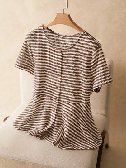 Elaquor Plus Size Women's Striped Single-Breasted Casual Everyday Short Sleeve T-Shirt, Summer Tops