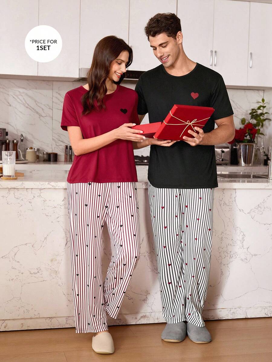 CoupledUp 男士休闲条纹爱心印花短袖睡衣套装 - 黑色 - 查看 1