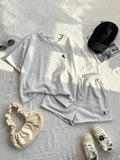 2pcs/Set Casual Sports Style Outfit For Teen GirlLoose Fit Round Neck Short Sleeve Sweatshirt + Loose Shorts, Energetic Athleisure Wear For School Or Daily Outings