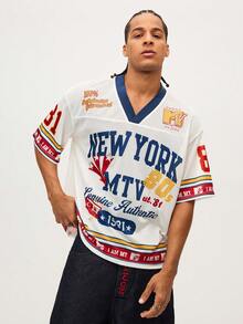 MTV | SHEIN Camiseta de malla de manga corta con cuello en V y estampado de letras casual para hombre, verano - Albaricoque - Ver 4