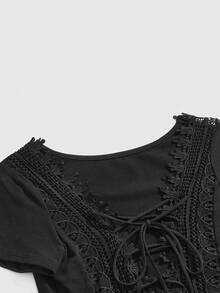 ROMWE Goth Sexy Backless Lace Patchwork Criss-Cross Tight Fit T-Shirt - Black - View 3