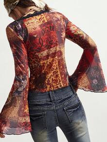 Bohemela Casual Knit Mesh Patchwork Lace V-Neck Flare Sleeve Fitted Cropped Women Top - Mocha Brown - View 7