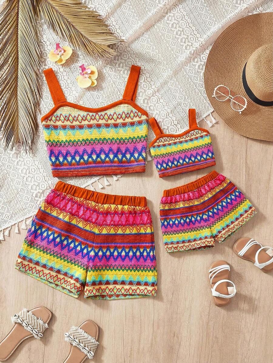 SHEIN 2件套女婴夏季度假可爱吊带背心和短裤套装 - 彩色 - 查看 1