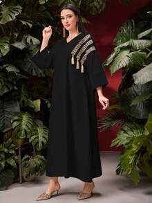 Al Najma Gaun Maxi Arab Model V-Neck Longgar dengan Lengan 3/4 dan Hiasan Rumbai Patchwork - Hitam - View 8