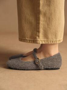 Rosivie Women's Buckle Design Elegant Warm Casual Shoes For Winter Valentine's Day - Khaki - View 2