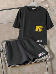 MTV | SHEIN 青少年男孩字母图案圆领短袖T恤和短裤套装 - 深灰色 - 查看 1