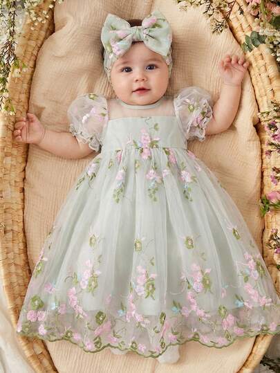 SHEIN Newborn Baby Girl Elegant Floral Embroidered Mesh Short Sleeve Princess Dress
