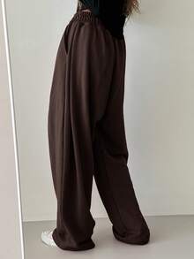 DAZY 女士宽松弹力腰抽绳街头风运动裤，休闲运动，四季皆宜 - 鏽棕色 - 查看 2