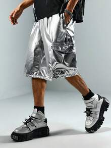 ROMWE MEN 男士夏季休闲时尚街头金属PU皮革翻盖口袋宽松工装短裤 - 銀色 - 查看 6