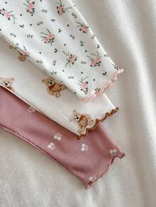 Loomiva 4 buc. Set de pijamale tricotate cu nervuri pentru nou-născuți și fetițe, vară casual, model floral, cu volane, guler rotund, mânecă scurtă, top și pantaloni - Multicolor - Vizualizare 5