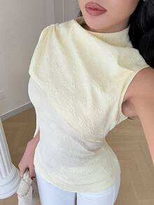 Elenzga Women's Spring/Summer New Elegant Commuter Chic Minimalist Versatile Daily Date High-End Ribbon Design Textured Fabric Shallow Yellow Sleeveless Blouse - Light Yellow - View 3