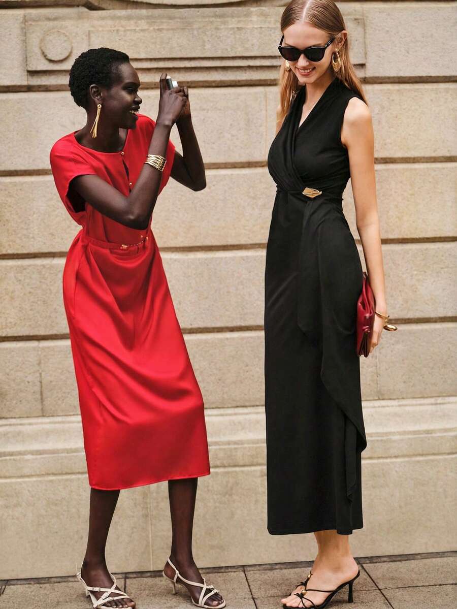 Lumivelle Valentine's Day Black Sleeveless V-Neck Dress For Women, Crossover Waist Ruched Skirt With Metal Buckle Decoration, Elegant High-Quality Dress For Daily, Commute, And Dates  Summer Dress Black Dress  Dress For Wedding Guest - Black - View 1
